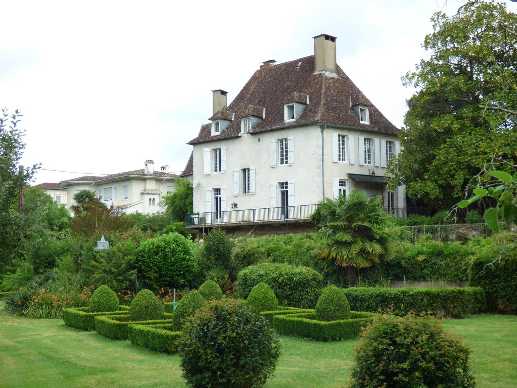 Villa Stella ซาลีส์-เดอ-เบอาร์น ภายนอก รูปภาพ